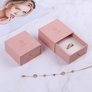 in nhanh SHD in hộp giấy đựng nhẫn cao cấp