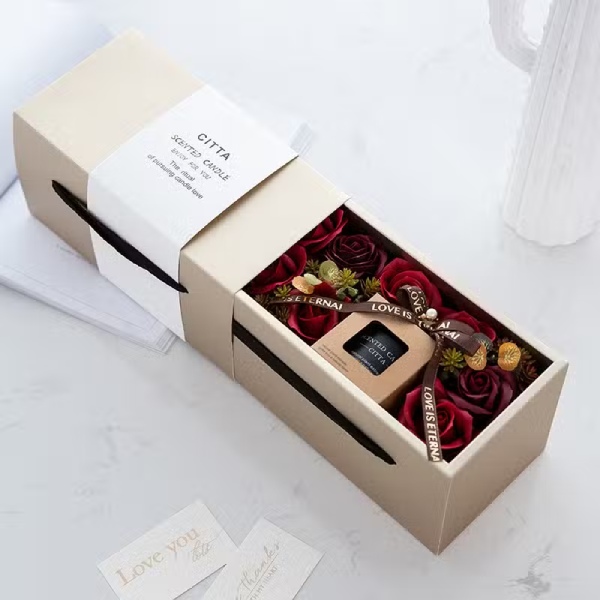 In nhanh SHD thiết ké và in mẫu hộp giấy đựng nến thơm số lượng ít