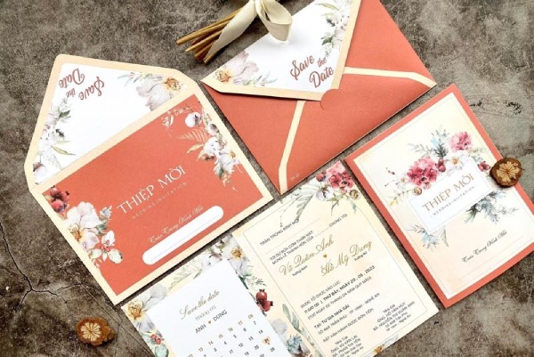In nhanh SHD thiết kế và in mẫu in phong bì cưới đẹp số lượng ít